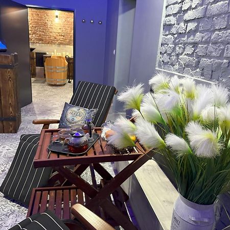 Residence Iron Cube Карлови Вари Екстериор снимка