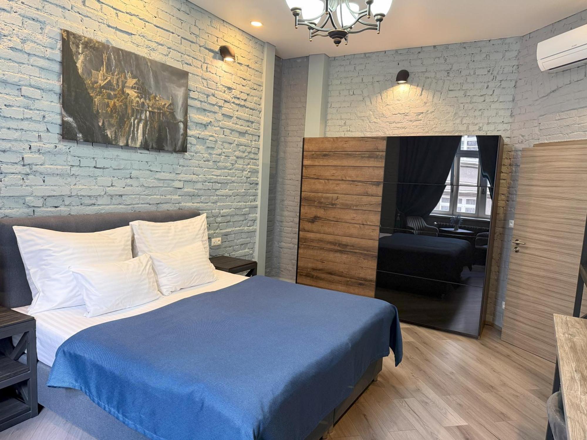 Residence Iron Cube Карлови Вари Екстериор снимка